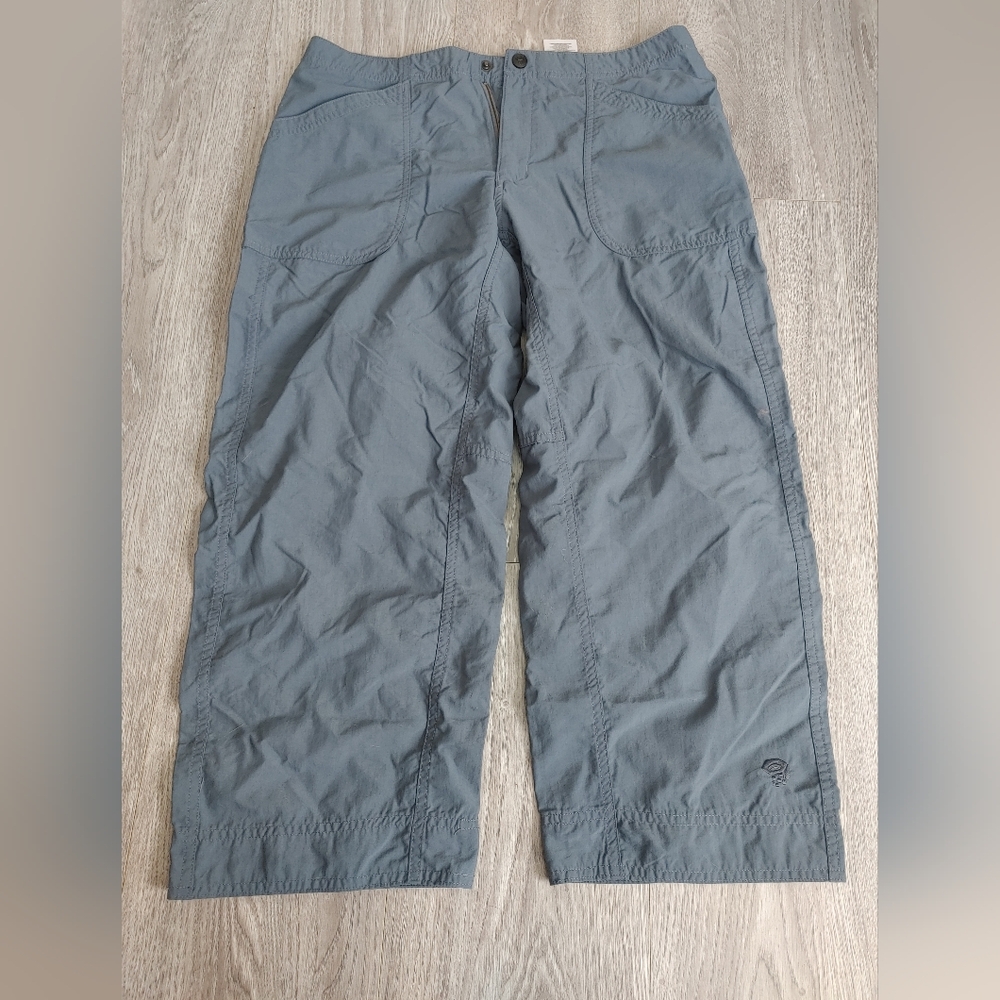 Mountain Hardwear Women's Gray Capri/ Pants